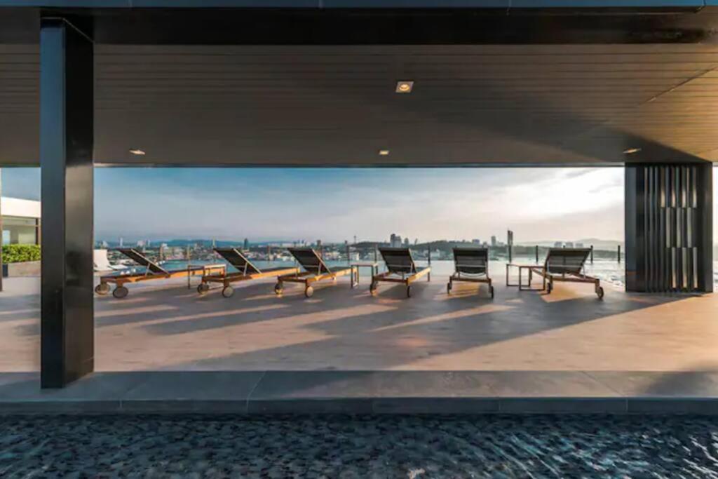 The Base Central Pattaya 2Bed King&Queen Sky Seaview & Infinity Pool Buitenkant foto