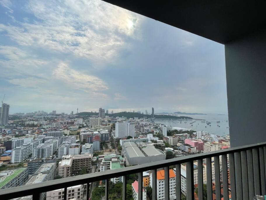 The Base Central Pattaya 2Bed King&Queen Sky Seaview & Infinity Pool Buitenkant foto