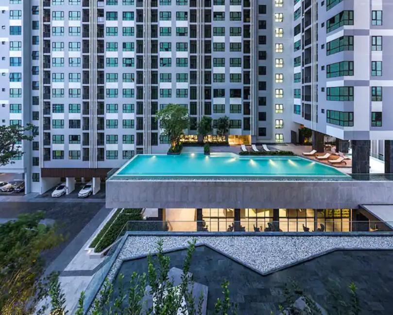 The Base Central Pattaya 2Bed King&Queen Sky Seaview & Infinity Pool Buitenkant foto