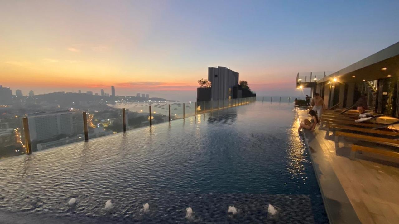 The Base Central Pattaya 2Bed King&Queen Sky Seaview & Infinity Pool Buitenkant foto